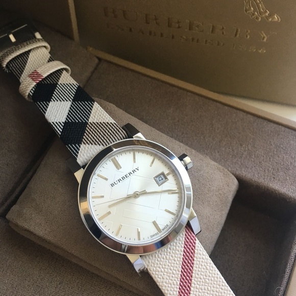 burberry bu9113